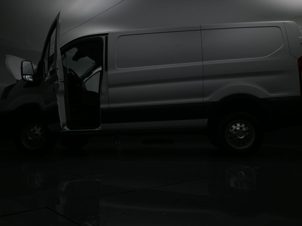 2025 Ford Transit 350