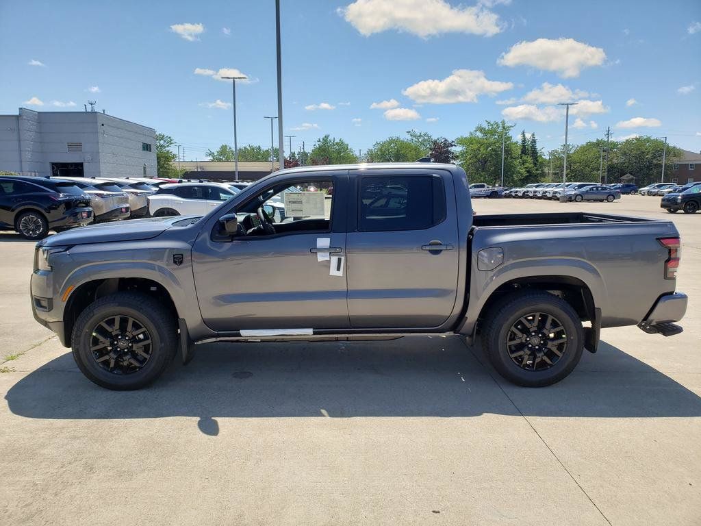 Photo 4 of 2026 Nissan Frontier SV
