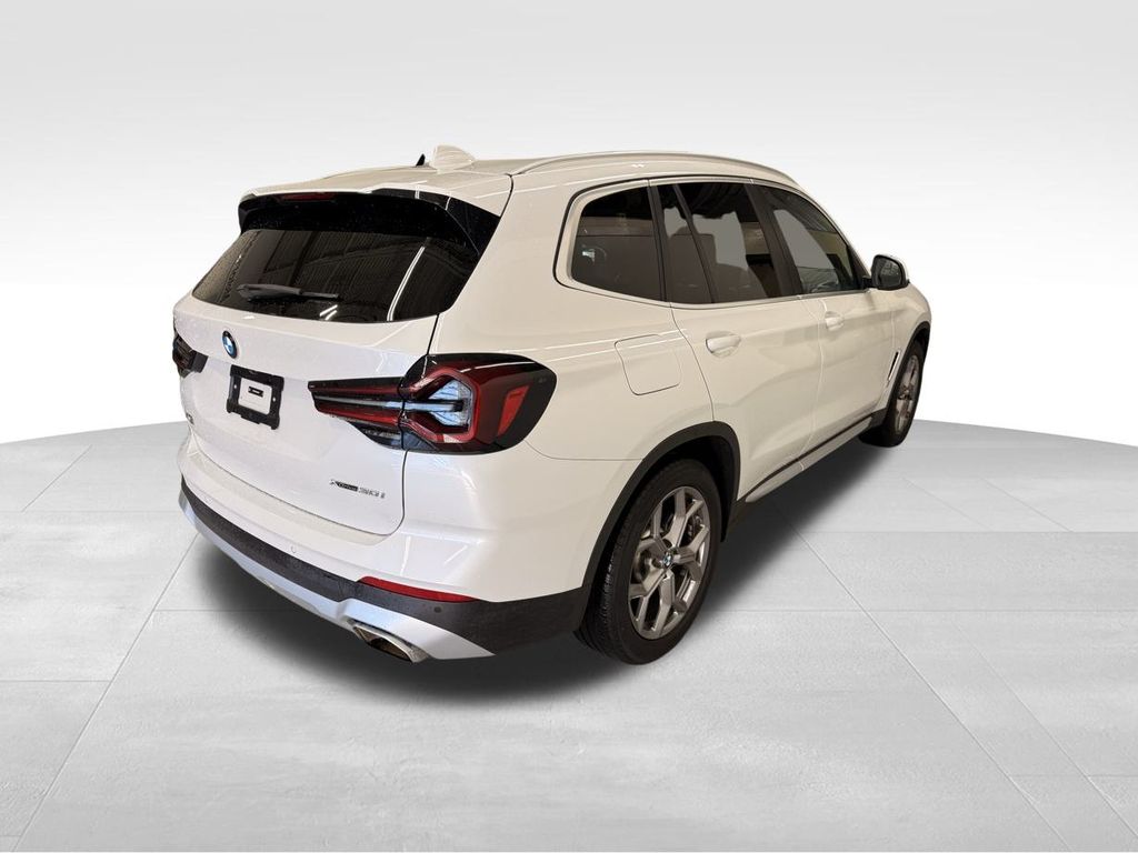 Thumbnail: 2024 BMW X3 - 6