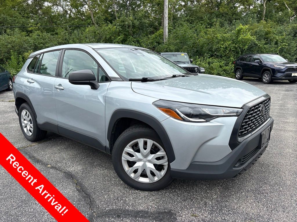 2023 Toyota Corolla Cross photo 1