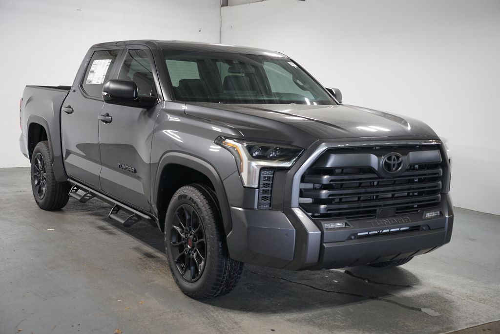 Thumbnail: 2025 Toyota Tundra - 3