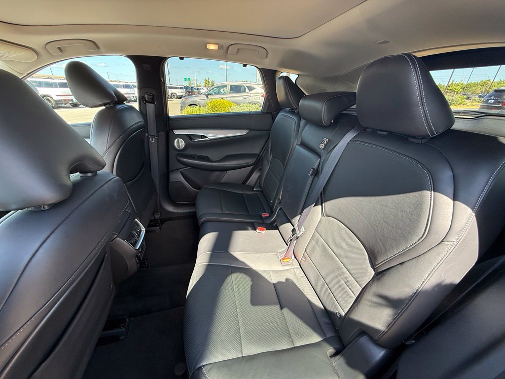 Thumbnail: 2020 INFINITI QX50 - 10