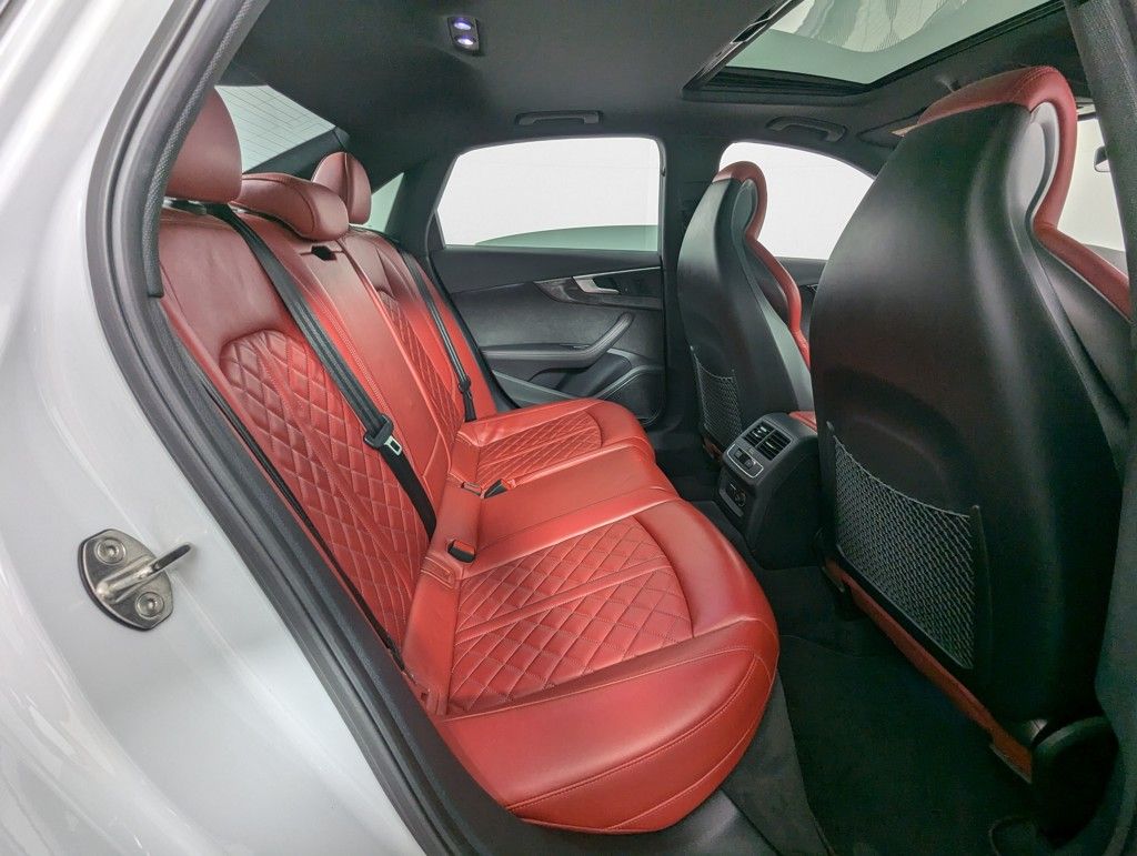 2019 Audi S4 3.0T Premium Plus photo