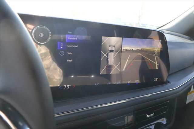 Thumbnail: 2026 Chevrolet Suburban - 26