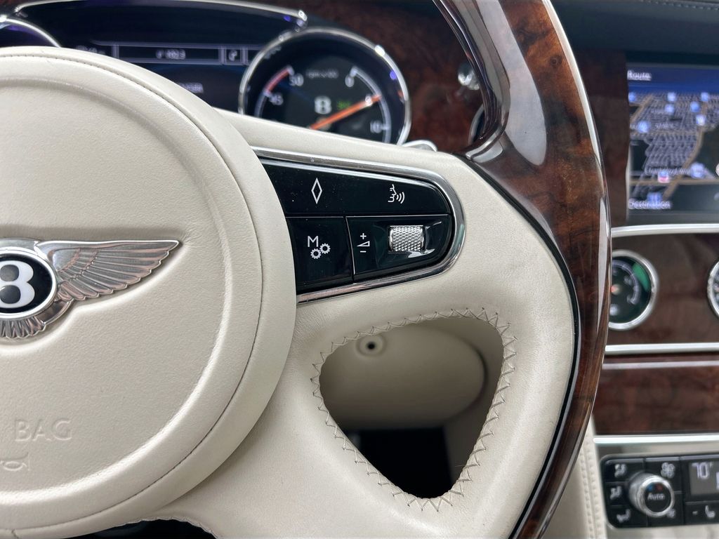 Thumbnail: 2016 Bentley Mulsanne - 13