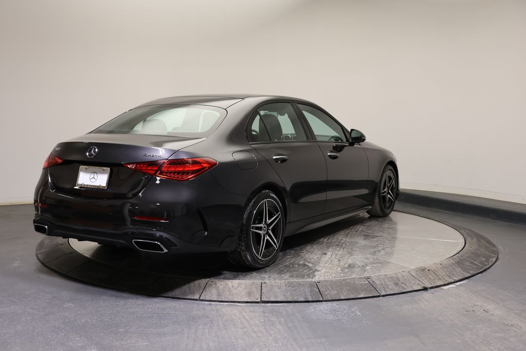 Thumbnail: 2025 Mercedes-Benz C-Class - 7