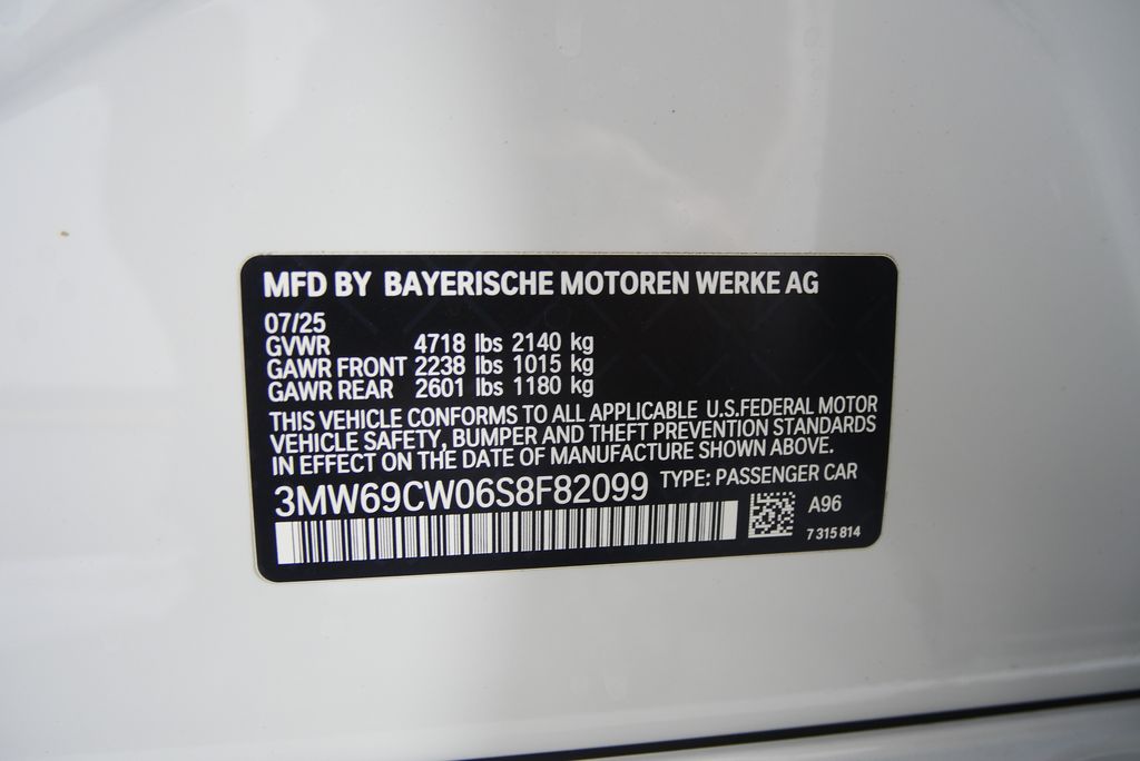 Thumbnail: 2025 BMW 3 Series - 26