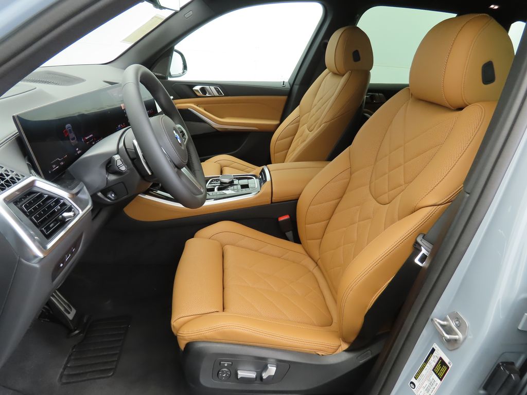 Thumbnail: 2026 BMW X5 - 19