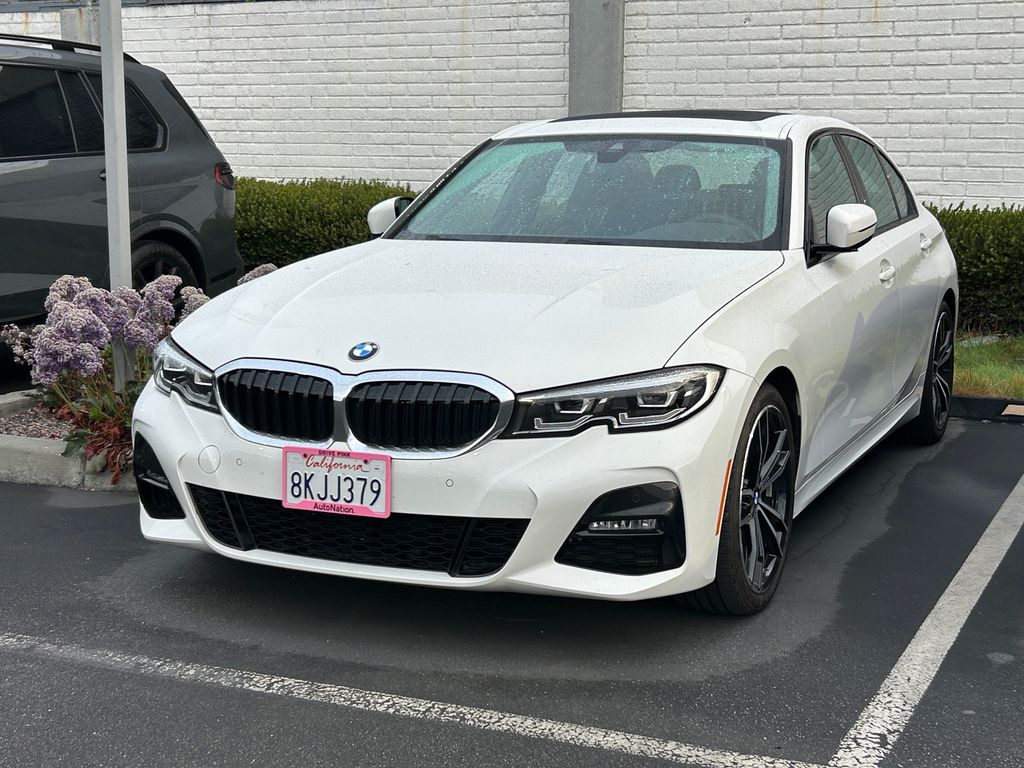Thumbnail: 2019 BMW 3 Series - 2