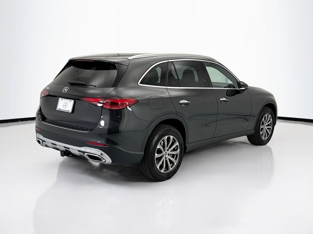 Thumbnail: 2026 Mercedes-Benz GLC - 5