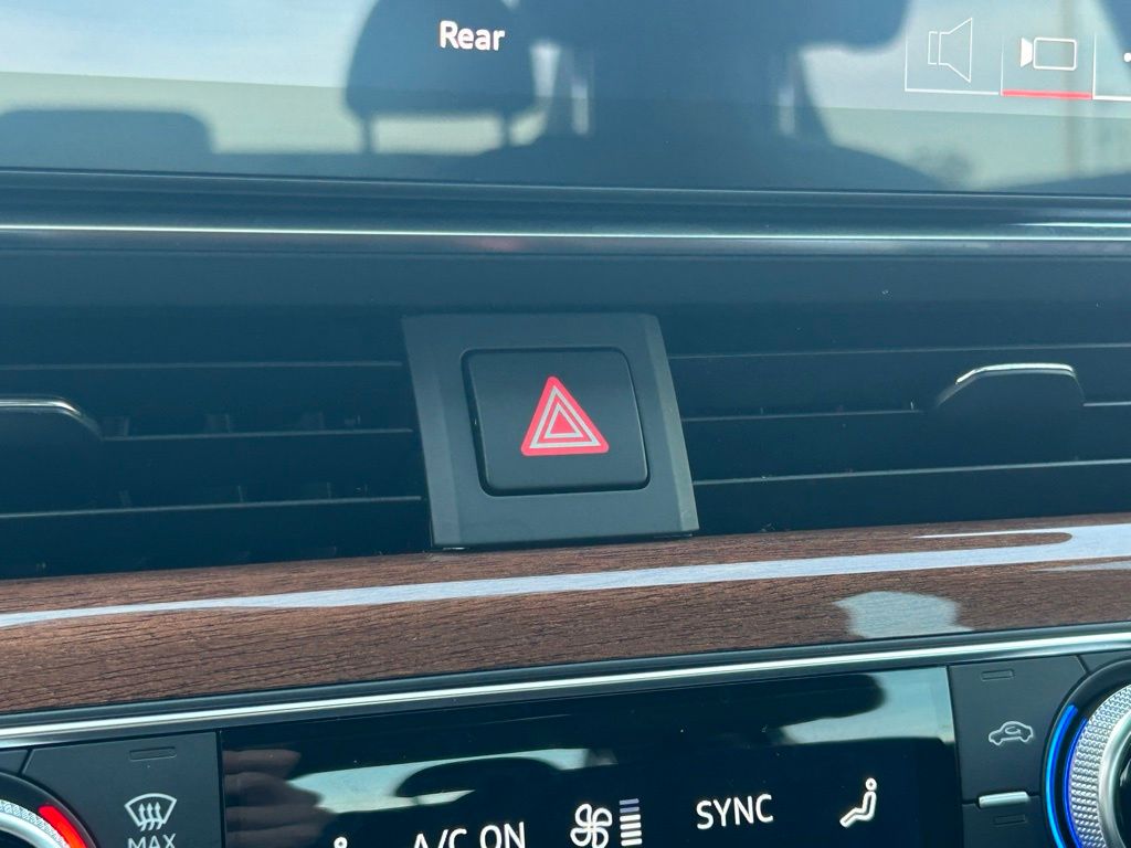 Certified Used 2023  Audi 40 Premium image 34