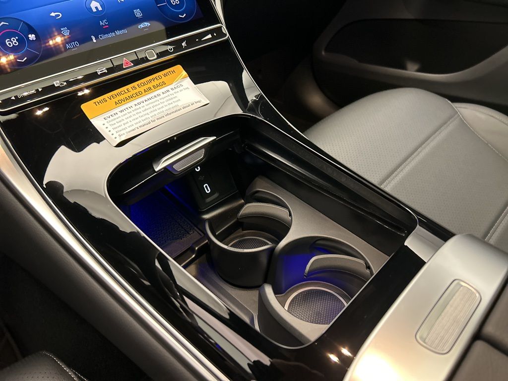 Thumbnail: 2026 Mercedes-Benz GLC - 19