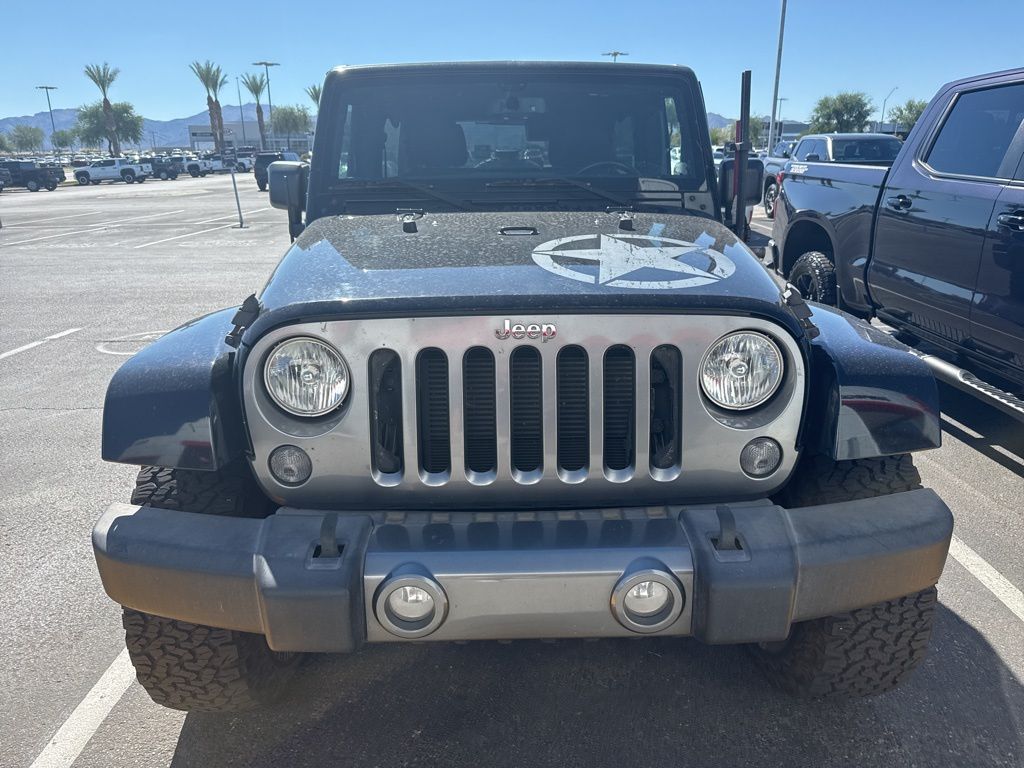Thumbnail: 2015 Jeep Wrangler - 3