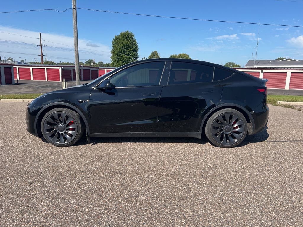 2025 Tesla Model Y
