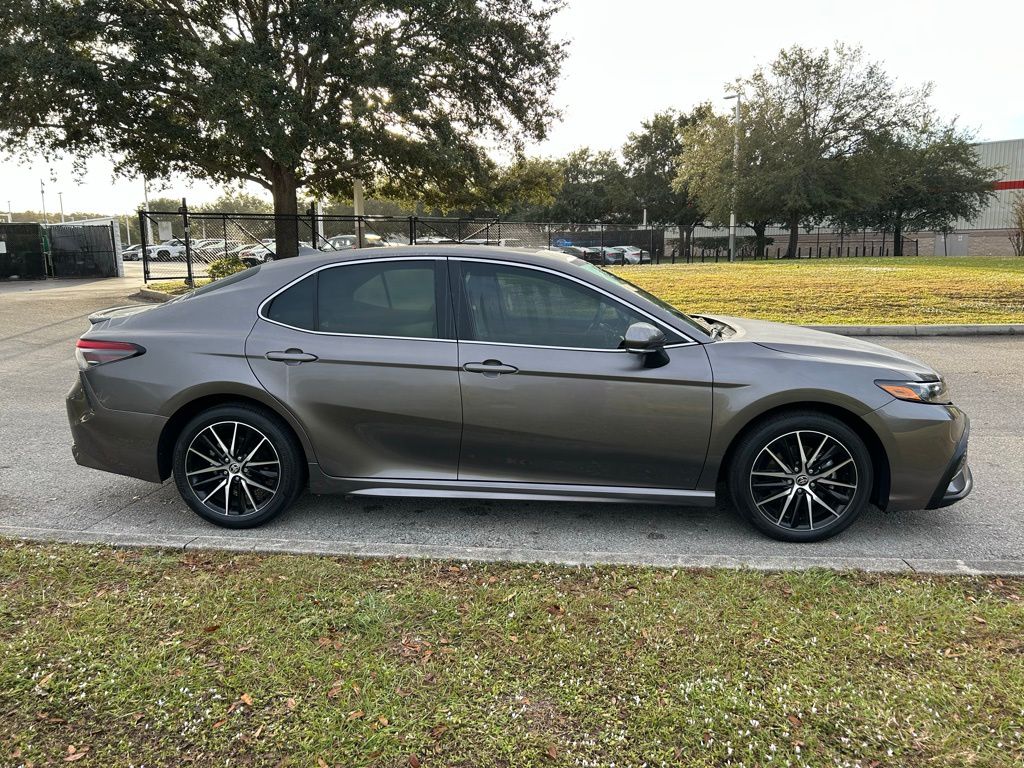 Thumbnail: 2024 Toyota Camry - 6