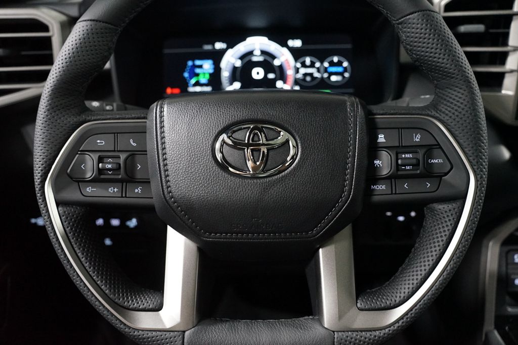 Thumbnail: 2025 Toyota Tundra - 13