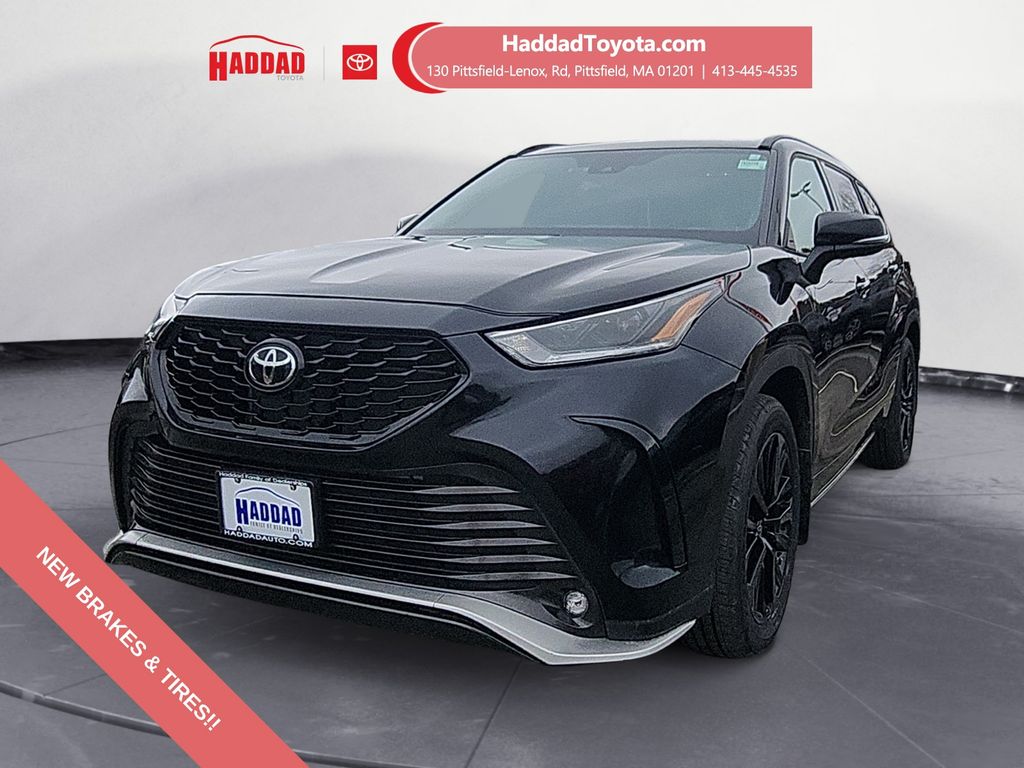 Midnight Black Metallic 2023 Toyota Highlander XSE AWD SUV / Crossover All-Wheel Drive 8-Speed Automatic