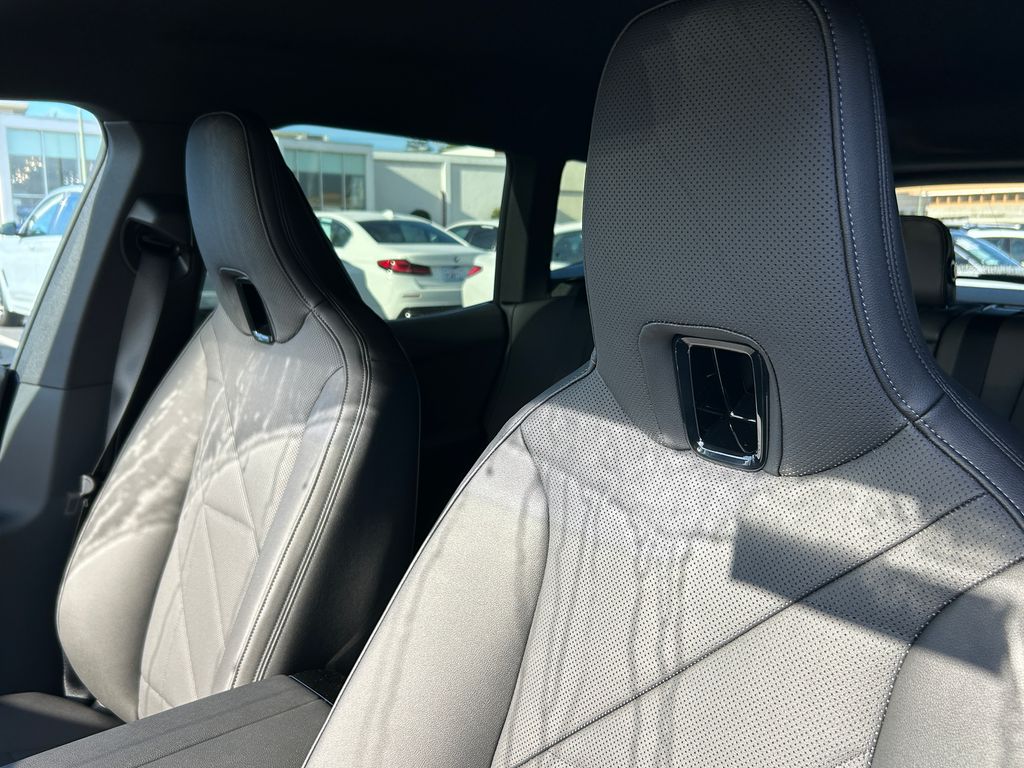 Thumbnail: 2026 BMW iX - 14