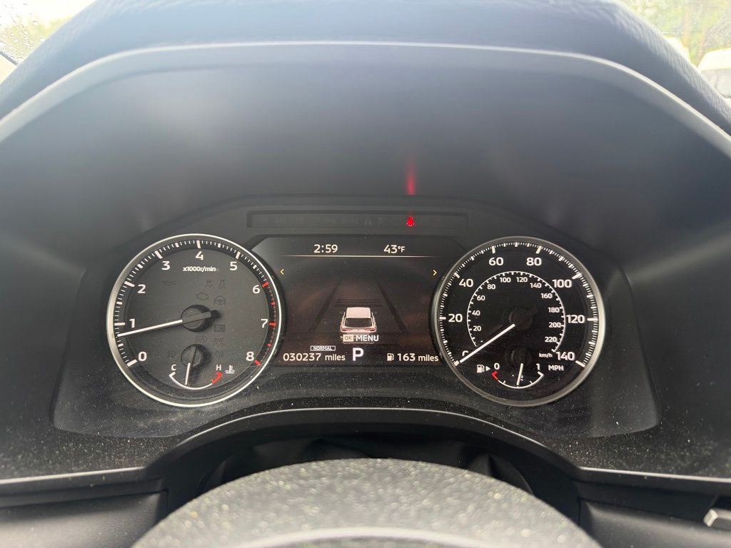 2025 Mitsubishi Outlander SE Silver at South Hills Kia