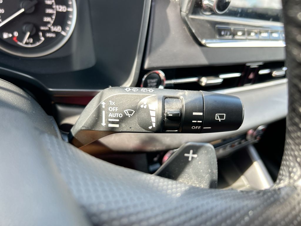 Thumbnail: 2024 Mitsubishi Outlander - 20