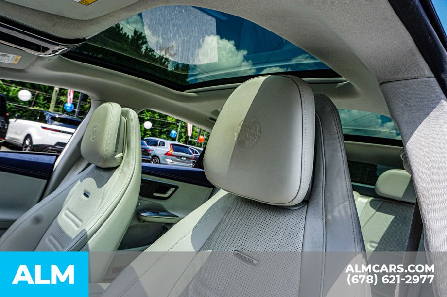 Used 2023 White Mercedes-Benz Base image 18
