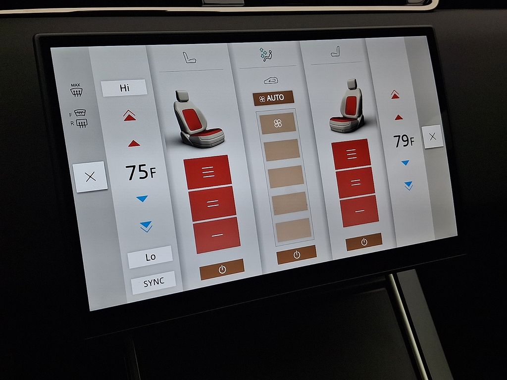 Thumbnail: 2025 Land Rover Range Rover Evoque - 17