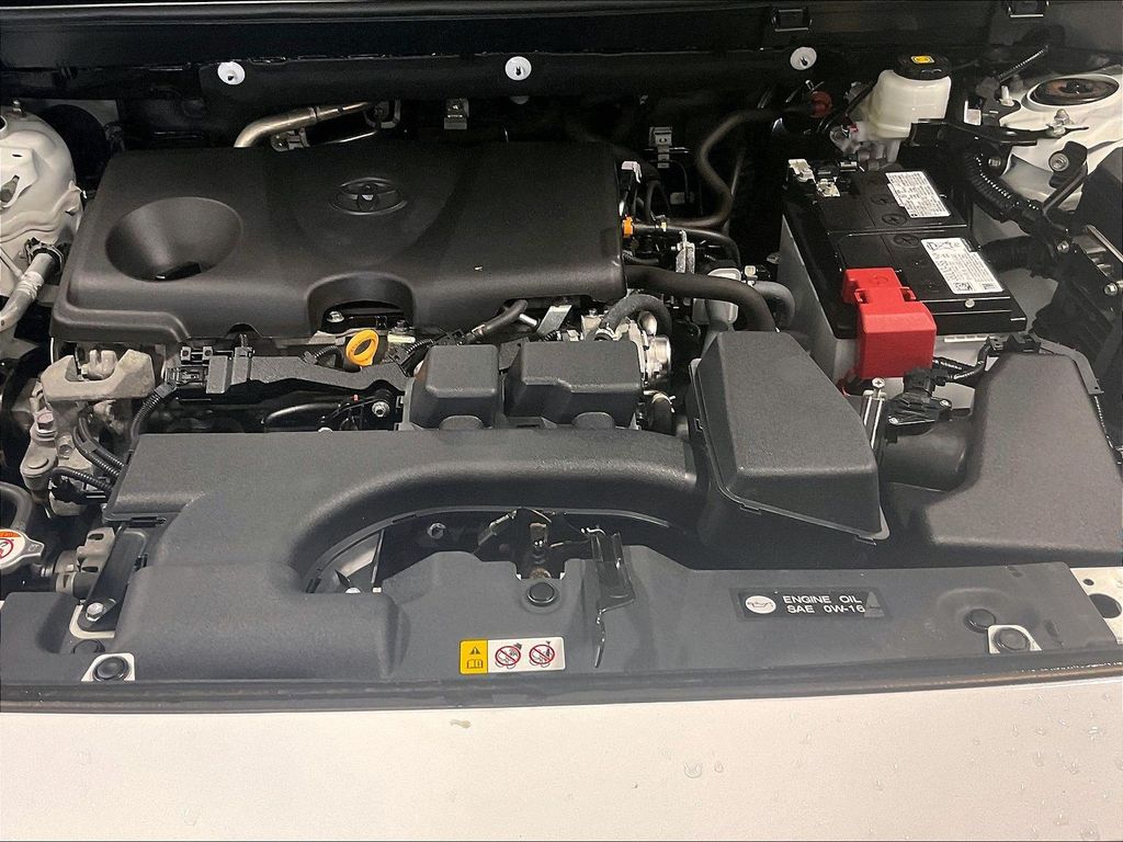 2024 Toyota RAV4 — photo 29