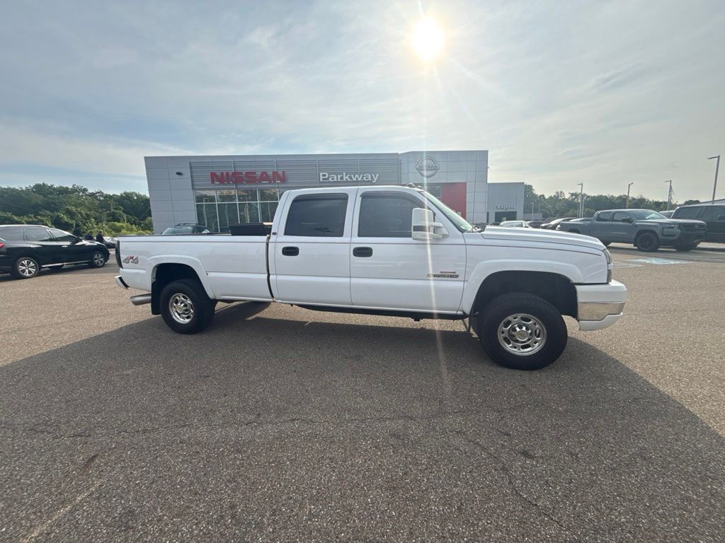 2007 Chevrolet Silverado Classic 2500HD Work Truck Crew Cab 4WD