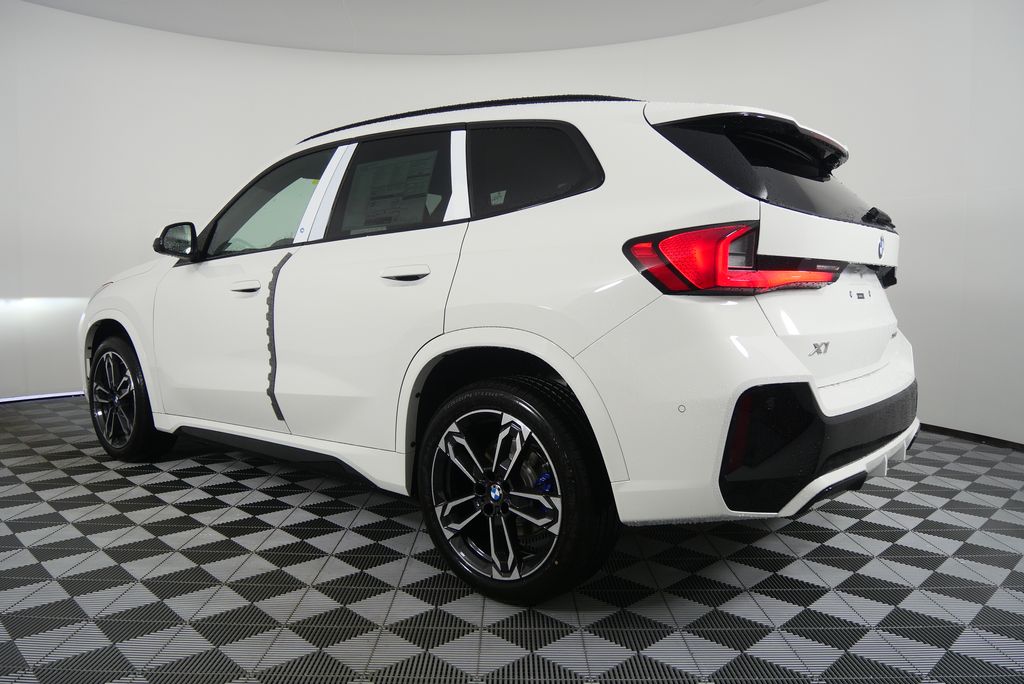 2025 BMW X1 xDrive28i 5