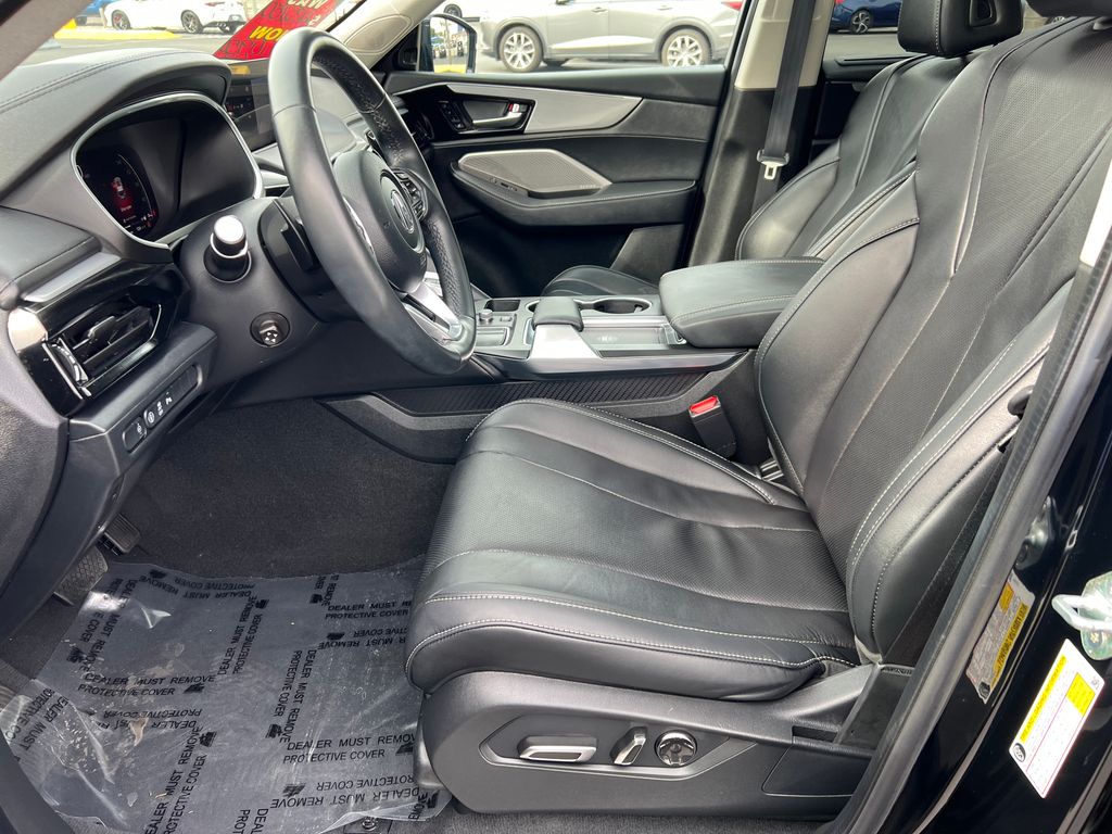 Thumbnail: 2023 Acura MDX - 14