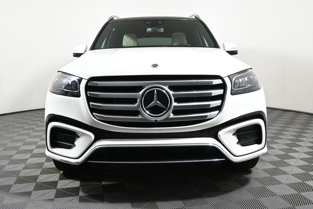 2025 Mercedes-Benz GLS 580 9