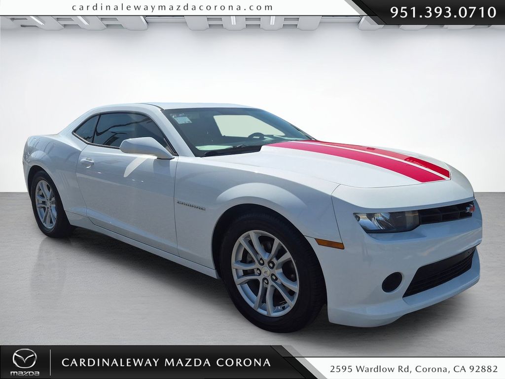 Summit White 2015 Chevrolet Camaro 1LT Coupe RWD Coupe Rear-Wheel Drive 6-Speed Automatic