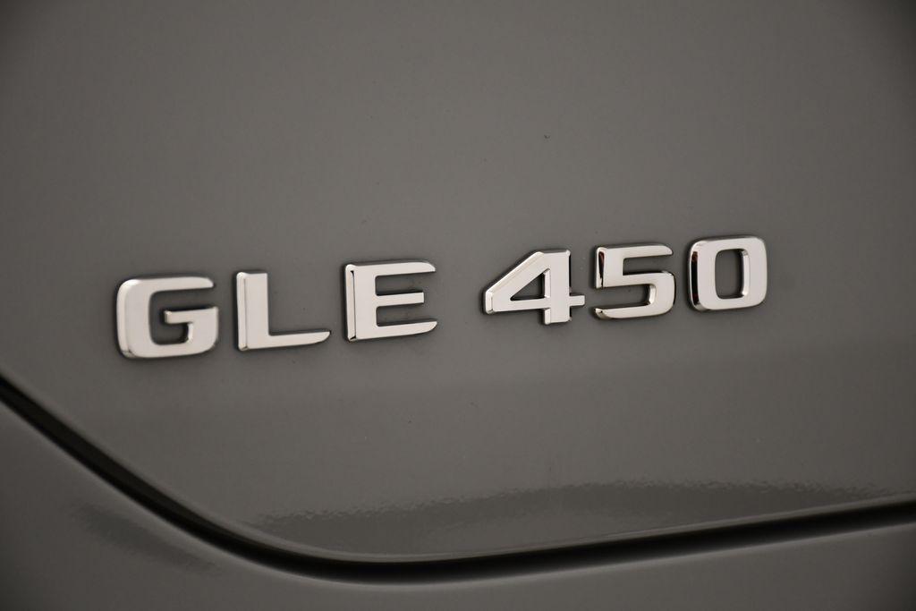 Thumbnail: 2026 Mercedes-Benz GLE - 9