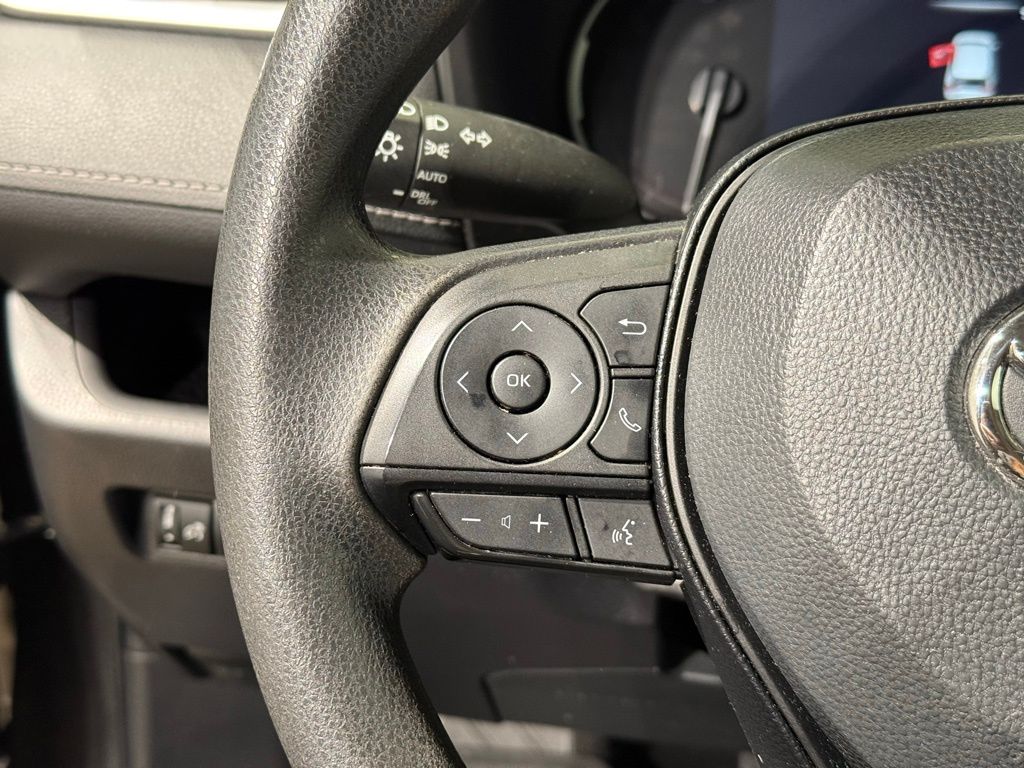 Thumbnail: 2024 Toyota RAV4 - 23