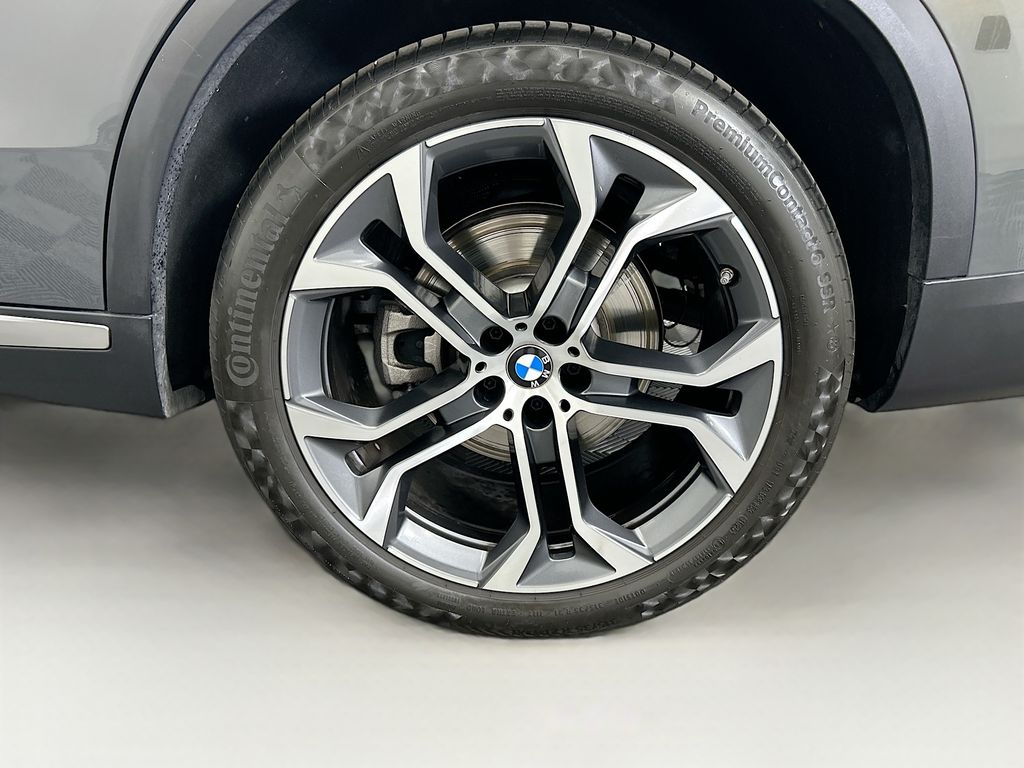 Thumbnail: 2026 BMW X5 - 30