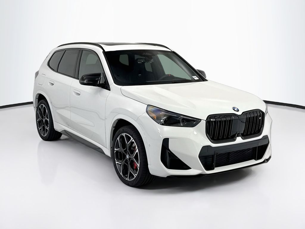 Thumbnail: 2027 BMW X1 - 3