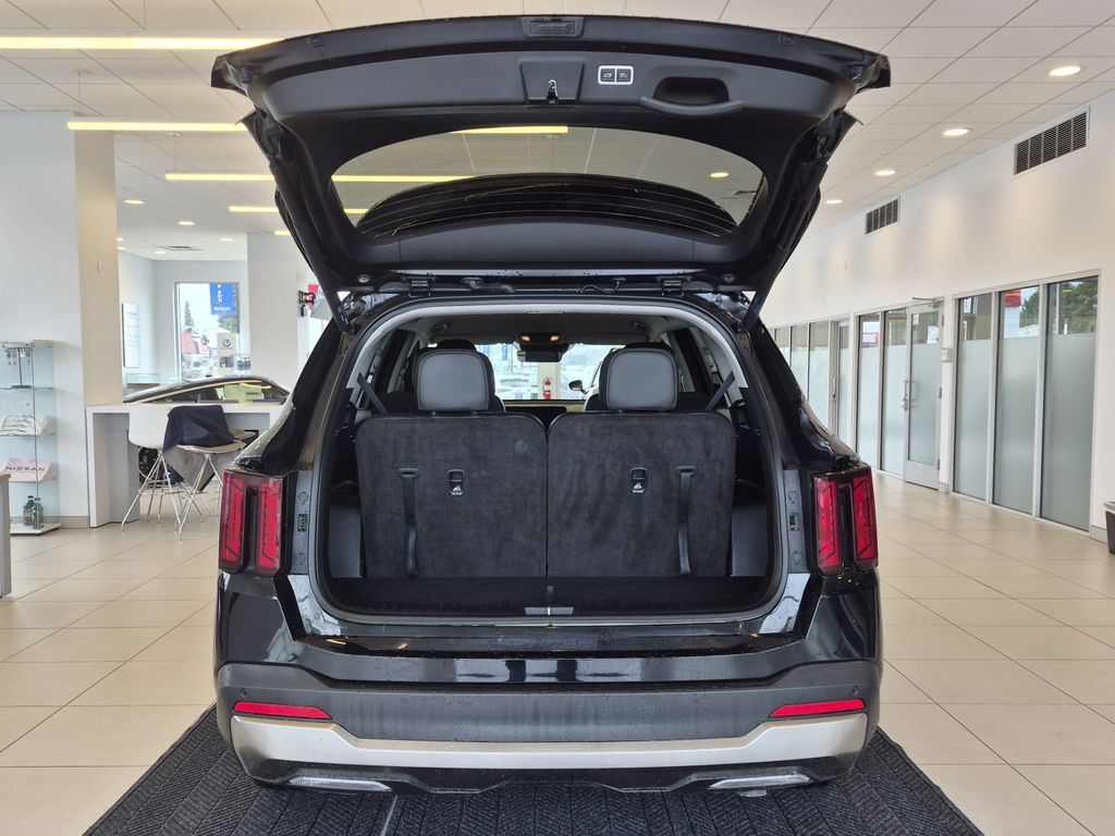 2025 Kia Sorento EX