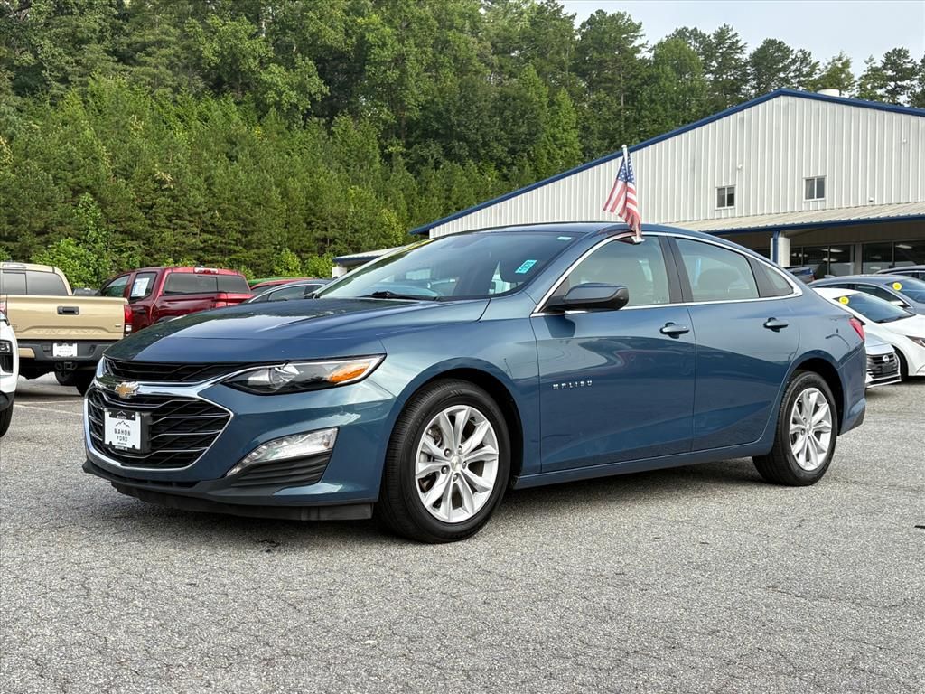 2025 Chevrolet Malibu LT with 1LT FWD