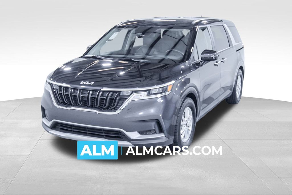 2024 Kia Carnival LX Seat Package