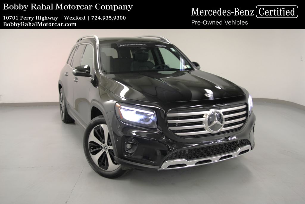 Night Black 2025 Mercedes-Benz GLB 250 4MATIC SUV / Crossover All-Wheel Drive 8-Speed Dual Clutch