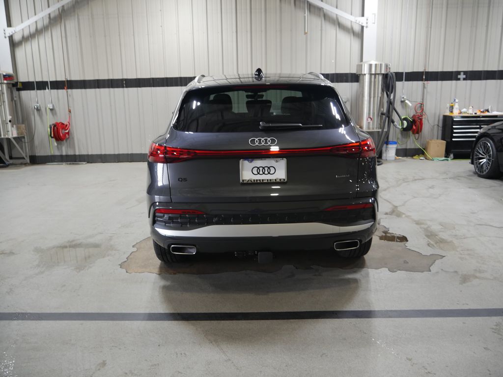 Thumbnail: 2026 Audi Q5 - 4