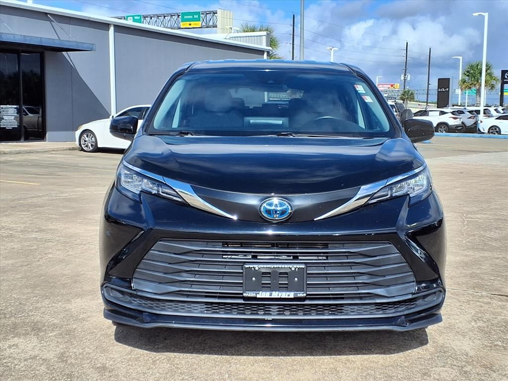2023 Toyota Sienna LE Black at Monument Chevrolet