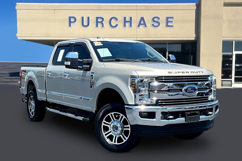 White Gold Metallic 2018 Ford F-250 Super Duty Pickup Truck Four-Wheel Drive 6-Speed Automatic