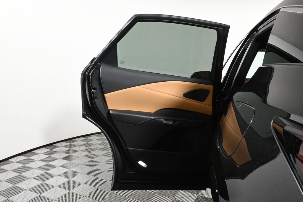 Thumbnail: 2023 Lexus RX - 31
