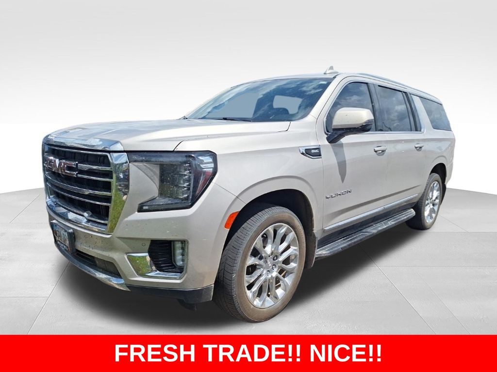 Brown (Pearl Beige Metallic) 2022 GMC Yukon XL SLT 4WD SUV / Crossover Four-Wheel Drive