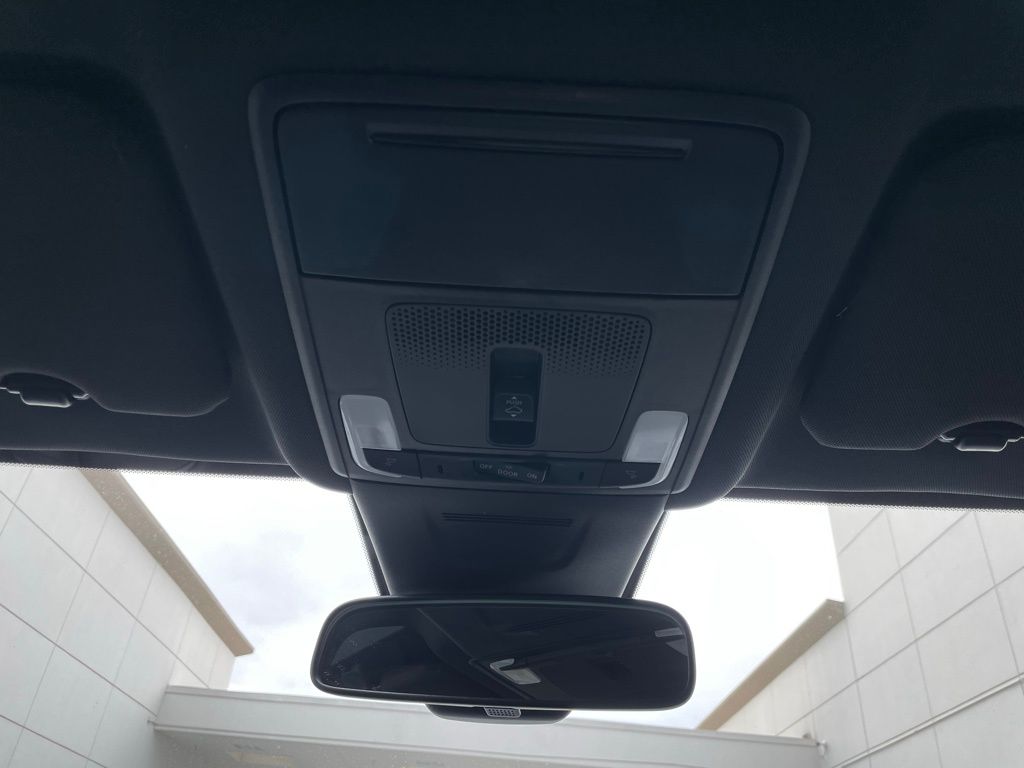 2025 Honda CR-V Sport 16