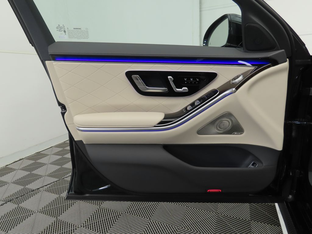 Thumbnail: 2026 Mercedes-Benz S-Class - 26