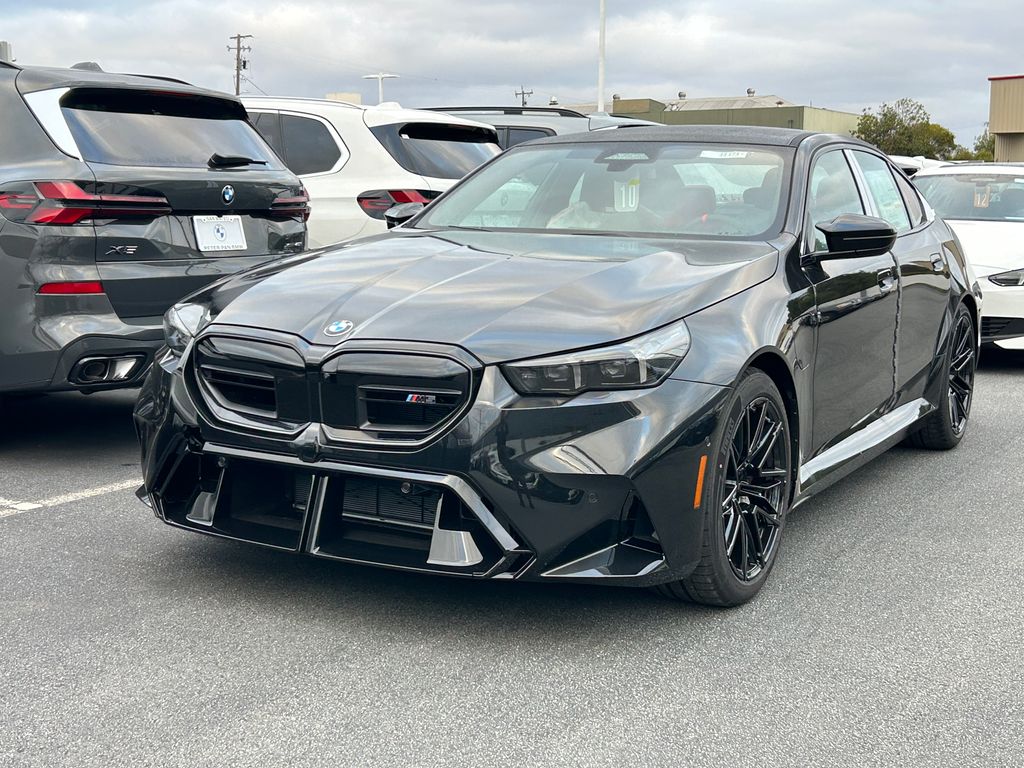 Thumbnail: 2026 BMW M5 - 2