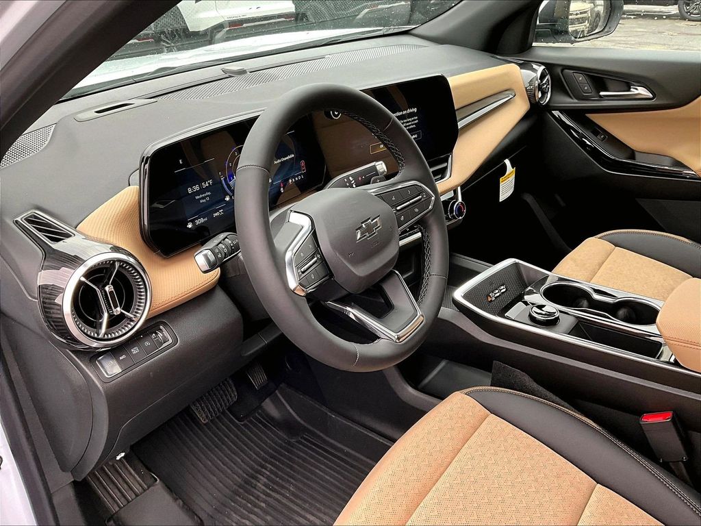2026 Chevrolet Equinox — photo 9