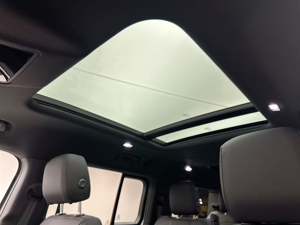 Thumbnail: 2026 Land Rover Defender - 12